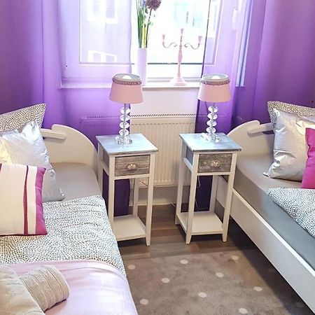 Elena Flat Lavendel Duisburg Zentrum Esterno foto