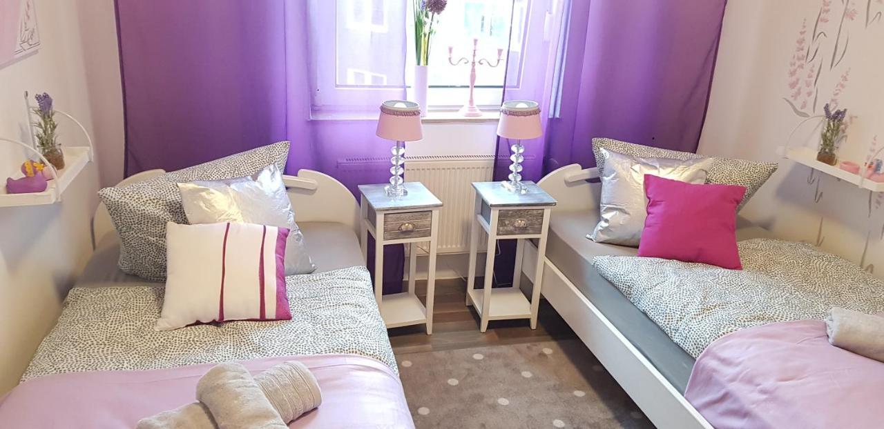 Elena Flat Lavendel Duisburg Zentrum Esterno foto